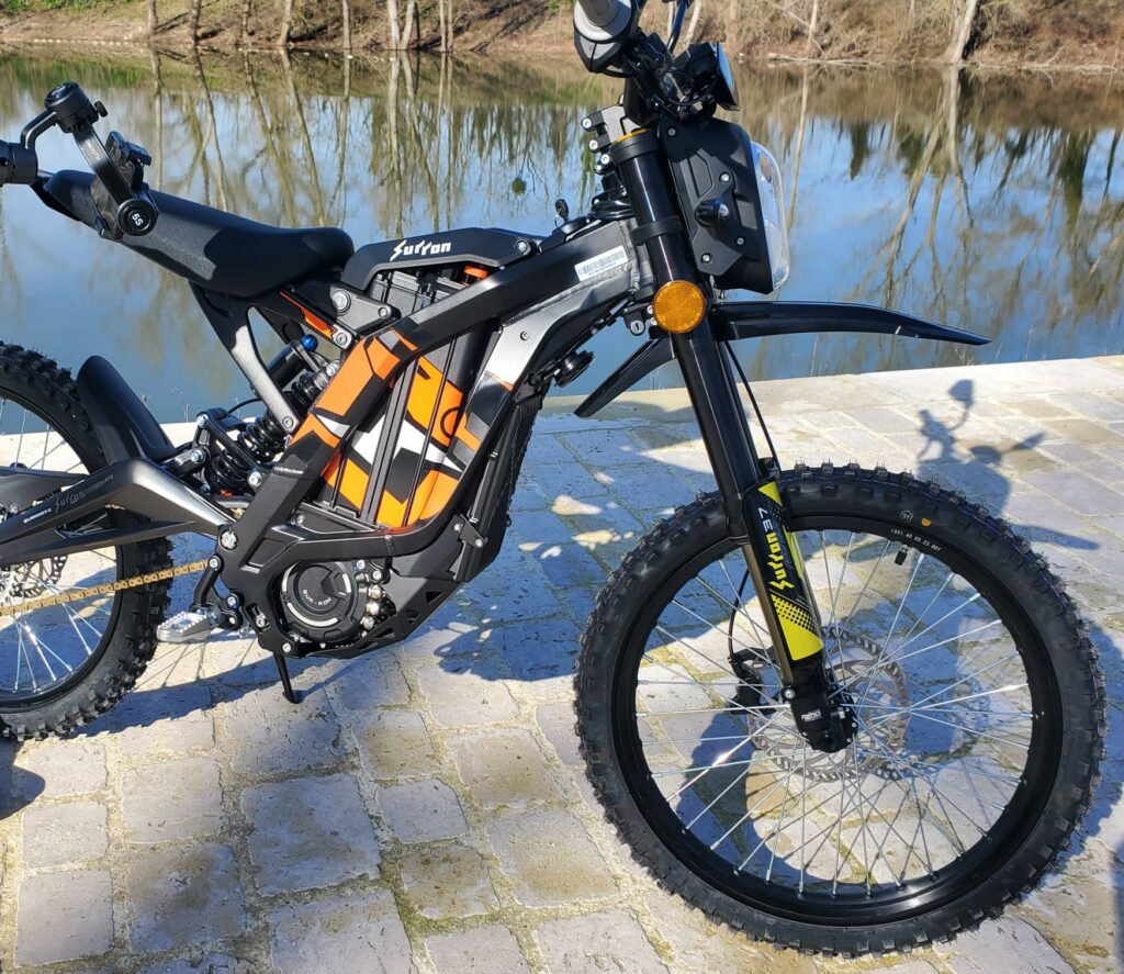 acheter une LIGHT BEE SUR-RON chez FULL MOBILITY
