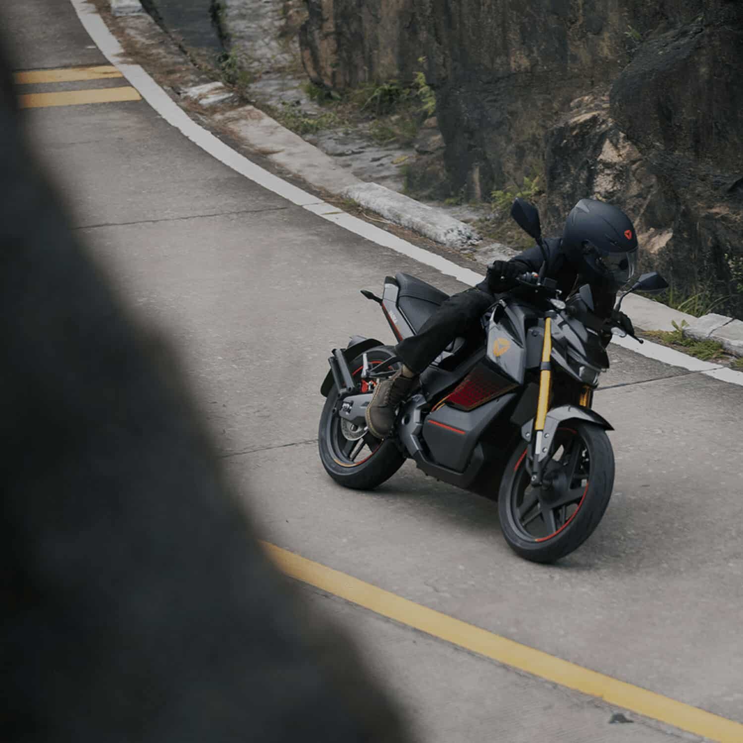 Yadea Keeness moto électrique 125cc